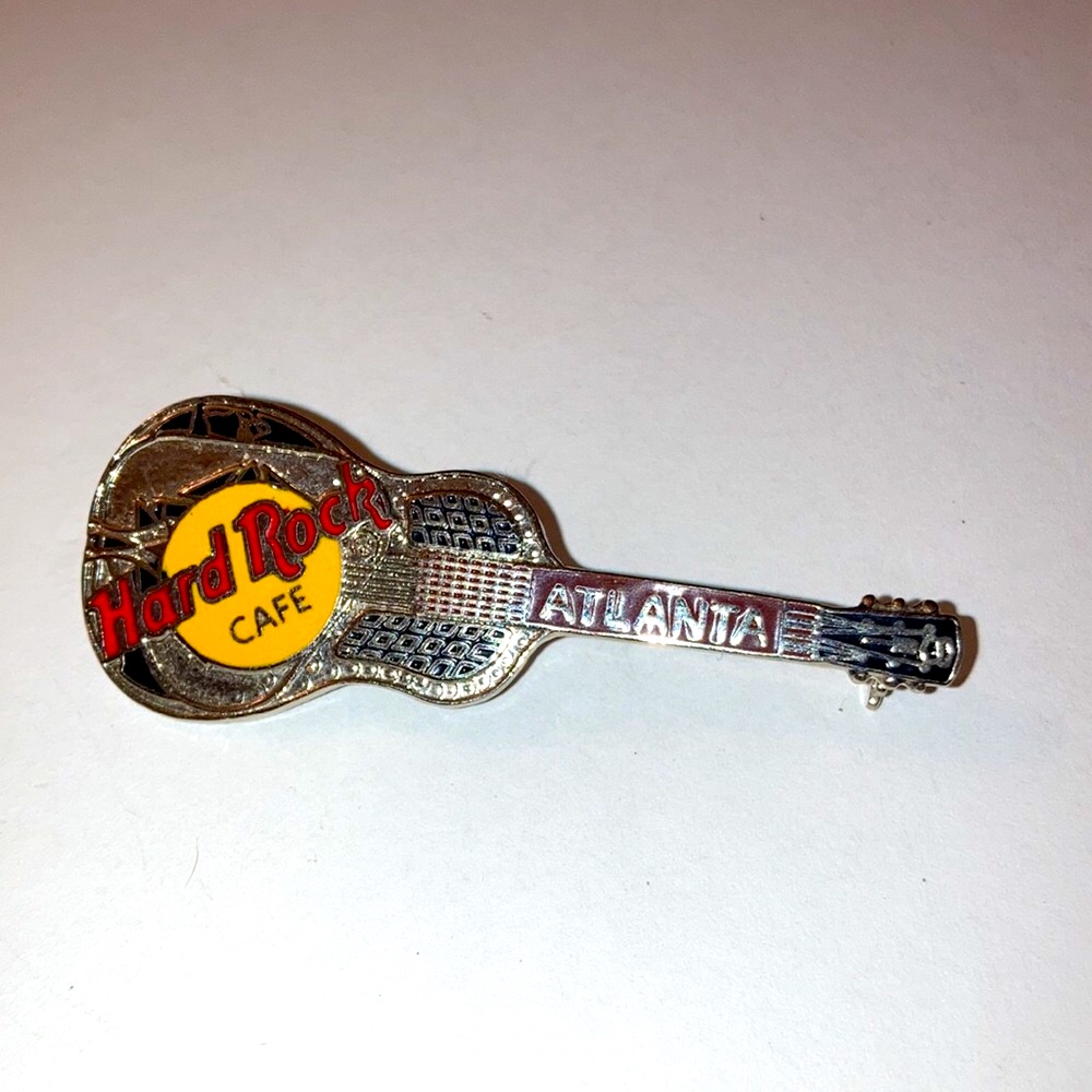 Hard Rock Cafe Atlanta Guitar Pin 15$